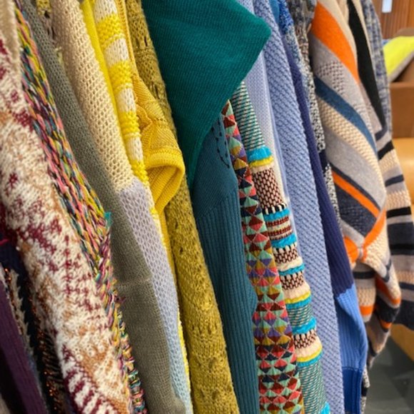 NY Designer Showroom SAMPLE SALE - Picture 6 of 15